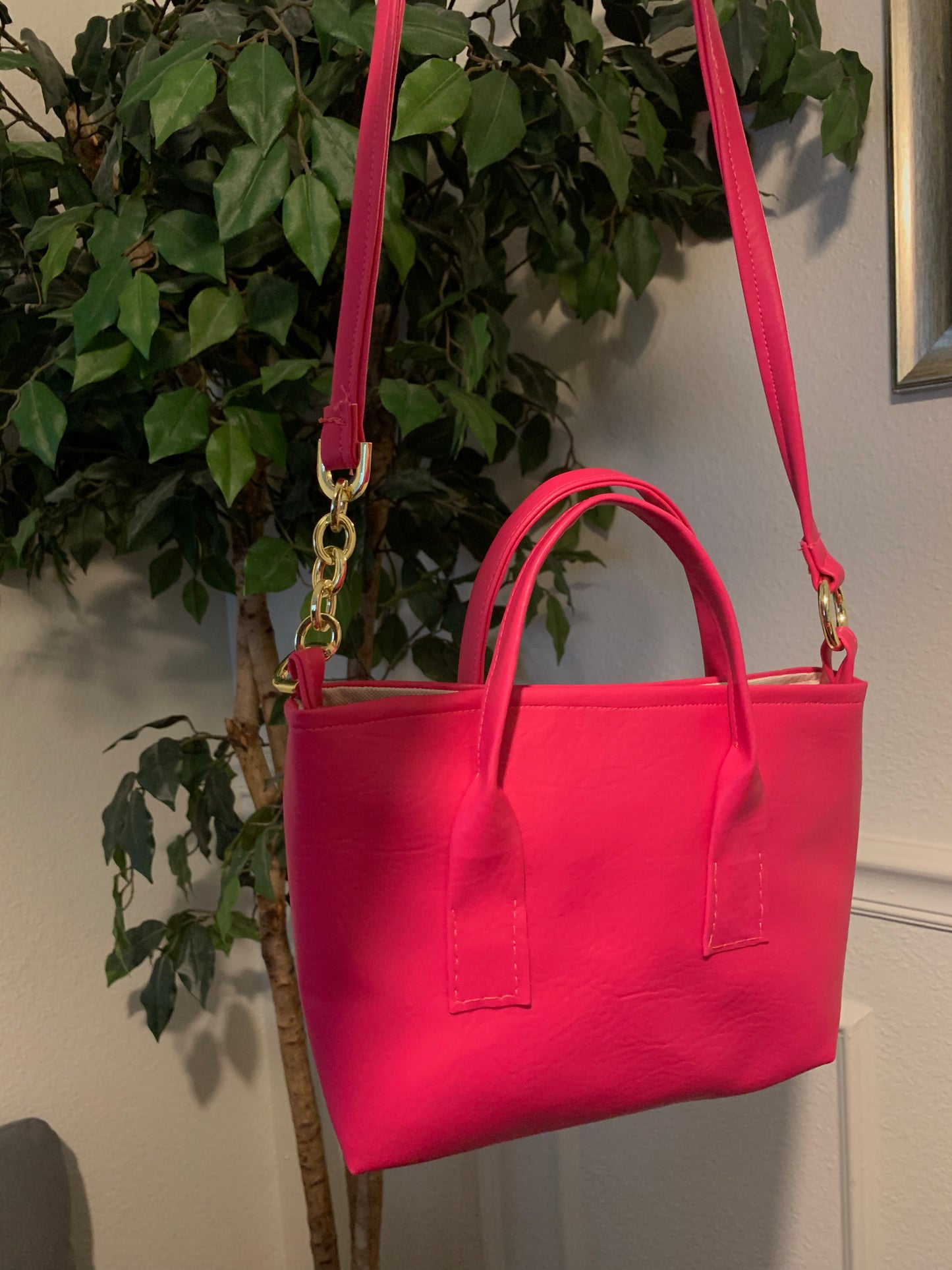 Mini Pink Vinyl Women’s Purse with Gold Chain, Handbag with Crossbody Strap